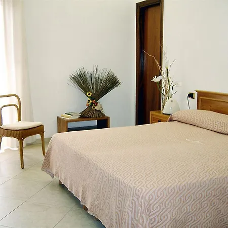 Joli Park - Caroli Hotel 3*