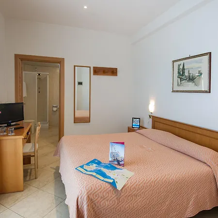 Joli Park - Caroli Hotel