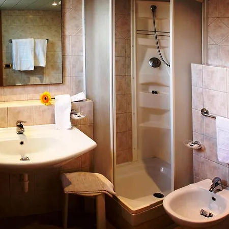 Hotel Joli Park - Caroli 3*